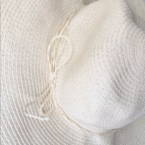 D&Y Fashion Straw Hat - Picture 3 of 5